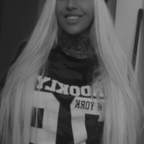 annie194 OnlyFans Leak 

 profile picture
