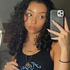 Arianna (ari_b) Leak OnlyFans 

 profile picture
