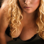 candicecravin (Hot Wife) OnlyFans content 

 profile picture