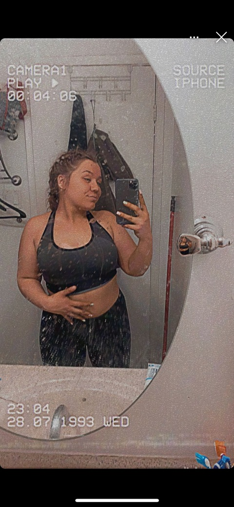 Header of chloehoward