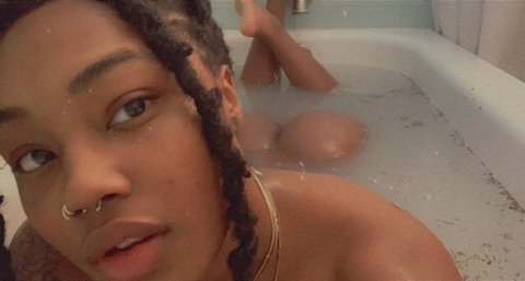 Header of chocolatelavenderfoam