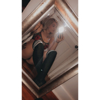 cmburr00 (Marie) OnlyFans Leaks 

 profile picture
