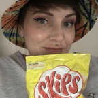 Crispsnhats @crispsnhats Leak OnlyFans 

 profile picture