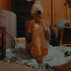 dirtywanderingsoles (Virginia Sunshine) OnlyFans Leaked Videos and Pictures 

 profile picture