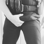 donutsandcuffsfree OnlyFans Leak 

 profile picture