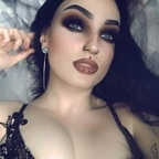 Katie (@dropdeadroses) Leak OnlyFans 

 profile picture