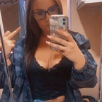 emrio32 (Emily) free OnlyFans Leaked Pictures and Videos 

 profile picture