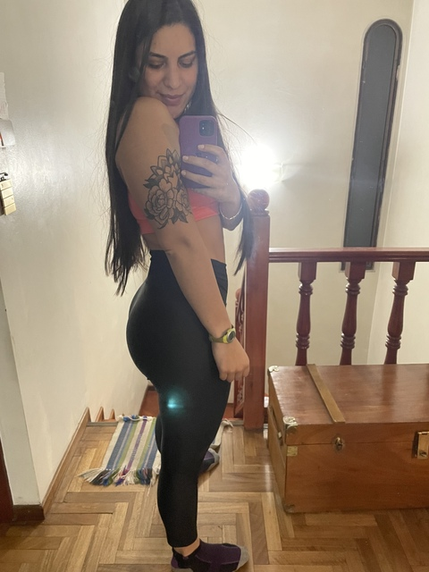Header of fitnesswom
