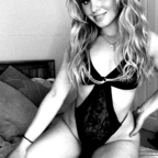 graciebooxx (Gracie) OnlyFans Leaks 

 profile picture