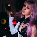 Download heyitsmynxy OnlyFans content for free 

 profile picture