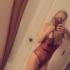 Hot mom (@hotmomx3) Leaks OnlyFans 

 profile picture