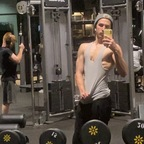 hungsk8erbro (hungsk8erbro) OnlyFans Leaked Content 

 profile picture
