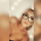 Bellexo (@isobel_x) Leak OnlyFans 

 profile picture
