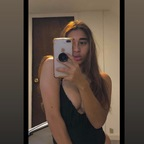 itsmeldoee (Mel) OnlyFans Leaks 

 profile picture