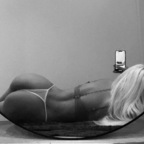 julielinnea97 OnlyFans Leak 

 profile picture
