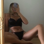 lena.kc OnlyFans Leak 

 profile picture