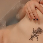 Lesbeans101 (@lesbeans101) Leak OnlyFans 

 profile picture