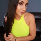 Lissie Belle FREE (@lissieb_free) Leak OnlyFans 

 profile picture