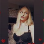 Sara (mommygreenthumbz) Leak OnlyFans 

 profile picture
