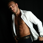 mr.grey019 (StripperBoy) free OnlyFans Leaked Pictures and Videos 

 profile picture