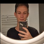 Nick G (nickymintaj) Leaked OnlyFans 

 profile picture