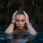 nicolemacck (Nicole Mack) OnlyFans Leaks 

 profile picture