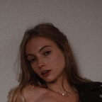 petiteblondeartist OnlyFans Leaked Photos and Videos 

 profile picture