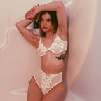 Daylily 🍑 (@petitepeach97) Leaked OnlyFans 

 profile picture