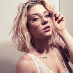 Oh, Polly (@pollydemeanor) Leaked OnlyFans 

 profile picture