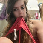 Rae (rae37) Leaks OnlyFans 

 profile picture