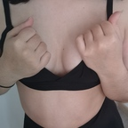 rosieposieeee (Your horny latina🥰🥰) OnlyFans content 

 profile picture
