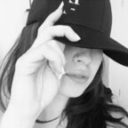 sirii (Siri) OnlyFans content 

 profile picture