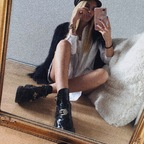 sisi21 (Si) OnlyFans Leaks 

 profile picture