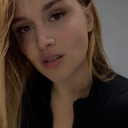 sunnypeachh (Lana Peach) OnlyFans Leaks 

 profile picture