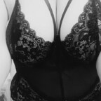 thegirlwiththecurvesand (Thegirlwiththecurvesandcurls) free OnlyFans Leaked Content 

 profile picture