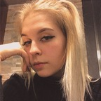 tittyhello (HelloTitty) OnlyFans content 

 profile picture