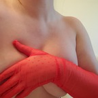 Eve Blake 💫💕 @turtlenecktease Leaked OnlyFans 

 profile picture