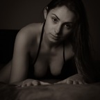 Free access to @vernicka_lyn Leaked OnlyFans 

 profile picture