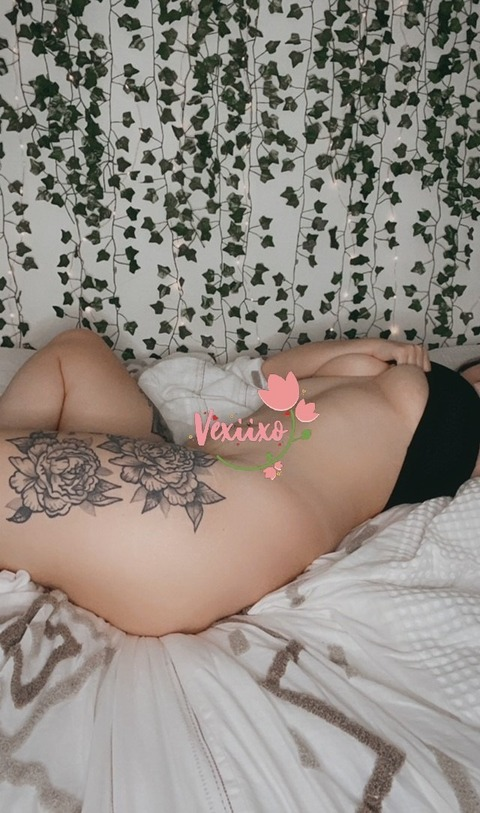 Header of xovexii