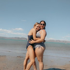 Onlyfans leaks xoxoits2girls 

 profile picture