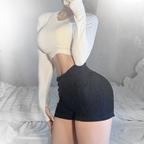 Download yogahollo OnlyFans content for free 

 profile picture