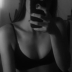 yourqueenemma OnlyFans Leaks 

 profile picture