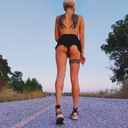 Yulsfeetqueen (@yulsfeetqueen) Leaks OnlyFans 

 profile picture